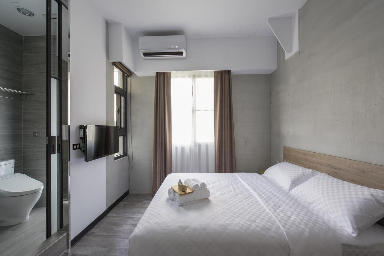 Ox Suites Kaohsiung Extérieur photo
